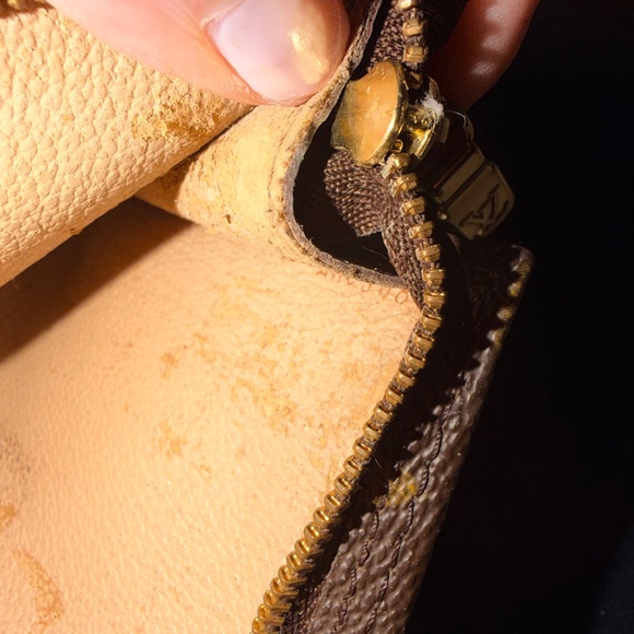 LV pouch - Picture 6 of 7